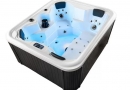 Nơi mua bồn Jacuzzi chính hãng với giá tốt nhất 2024