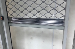 Thi công cửa cuốn lưới mắc võng chuyên nghiệp giá tốt nhất 2026