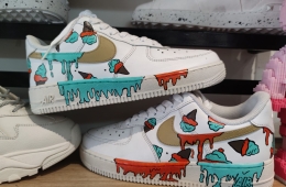 Custom sneaker TPHCM theo yêu cầu độc đáo và cá tính
