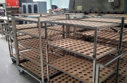 Gia công kệ inox theo yêu cầu – Bền, chống gỉ, chịu lực tốt