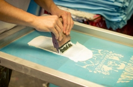 Gợi ý dịch vụ in lụa gia công trên vải giá cạnh tranh