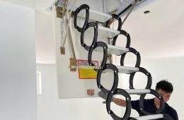 Thang nhôm gấp gọn giá rẻ dễ di chuyển