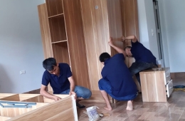 Tháo lắp vận chuyển tủ gỗ nhanh chóng, gọn gàng ngay trong ngày