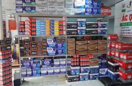 Thay bình ắc quy xe máy điện tại nhà nhanh chóng, giá tốt