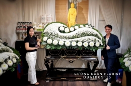 Tuyển sinh lớp cắm hoa nghệ thuật TPHCM học nhanh thực hành nhiều