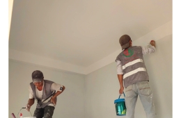 Giải pháp xử lý thấm tường trong nhà và ngoài trời
